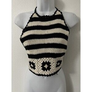 Forever 21 Womens Medium Crocheted Granny Square Halter Top Tie Neck Cropped